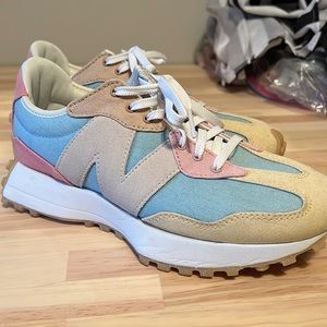 New Balance size 8.5us womens